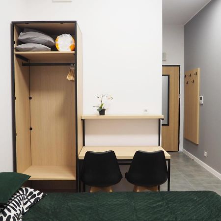 Mercy Apartments A 12 Warsawa Bagian luar foto