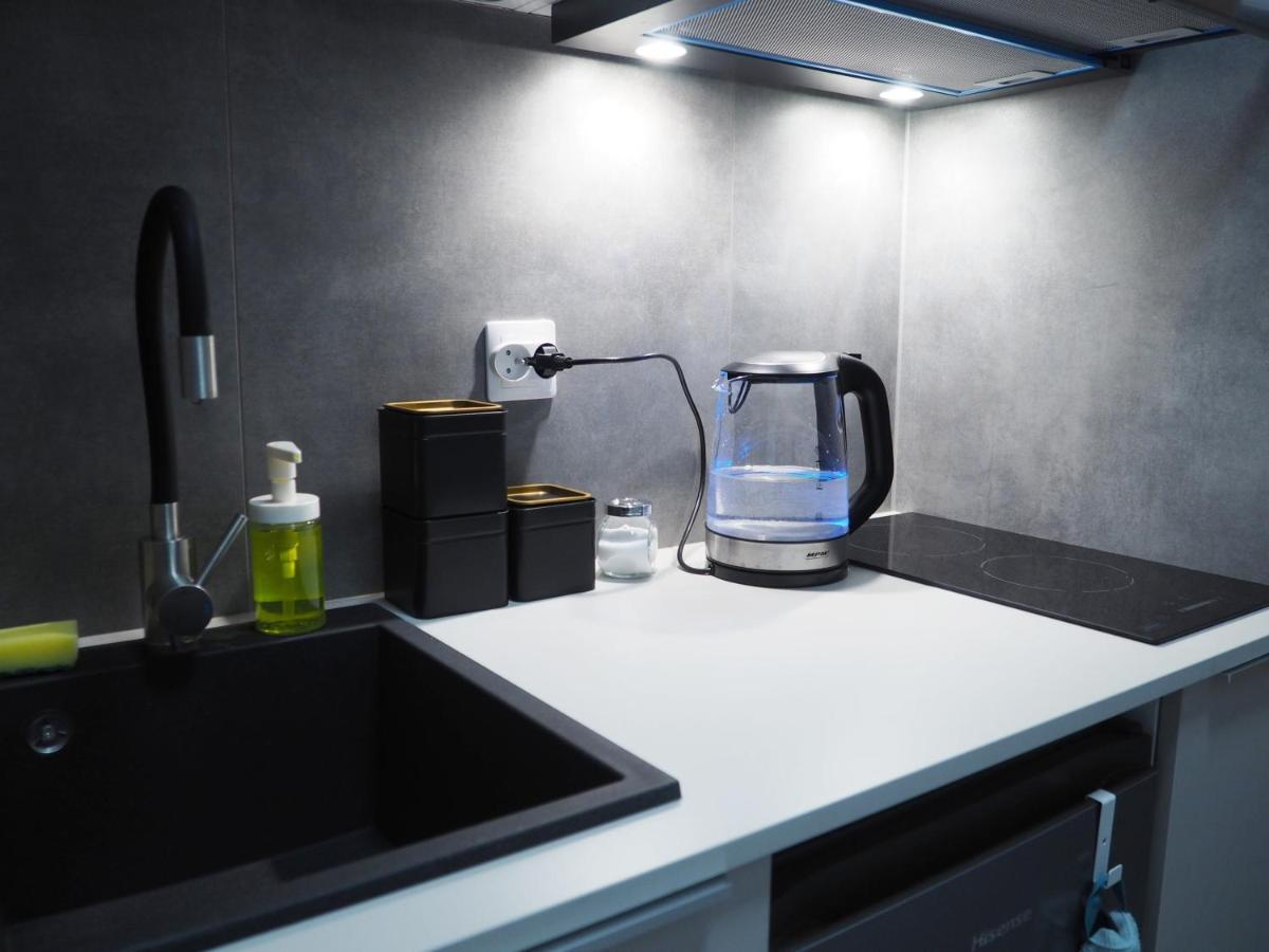 Mercy Apartments A 12 Warsawa Bagian luar foto
